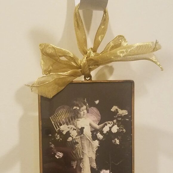Lovely Little Angel with Roses in Wicker Backet Hanging Framed Picture - Picture 2 of 8